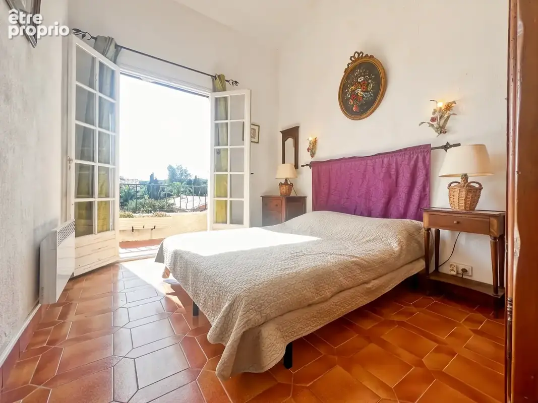 Appartement à vendre 4 pièces PORQUEROLLES (83), rare à la vente appartement 2 terasses et cave, vue et calme - photo 41
