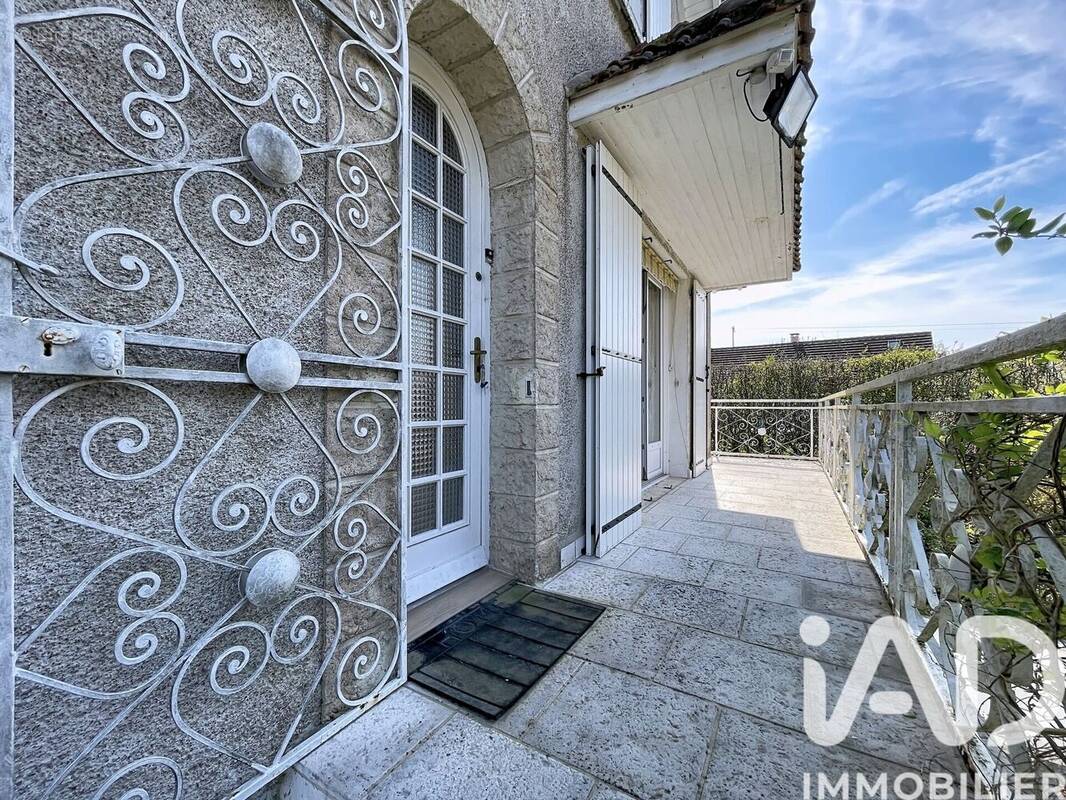 Photo 1 - Maison à POILLY-LEZ-GIEN