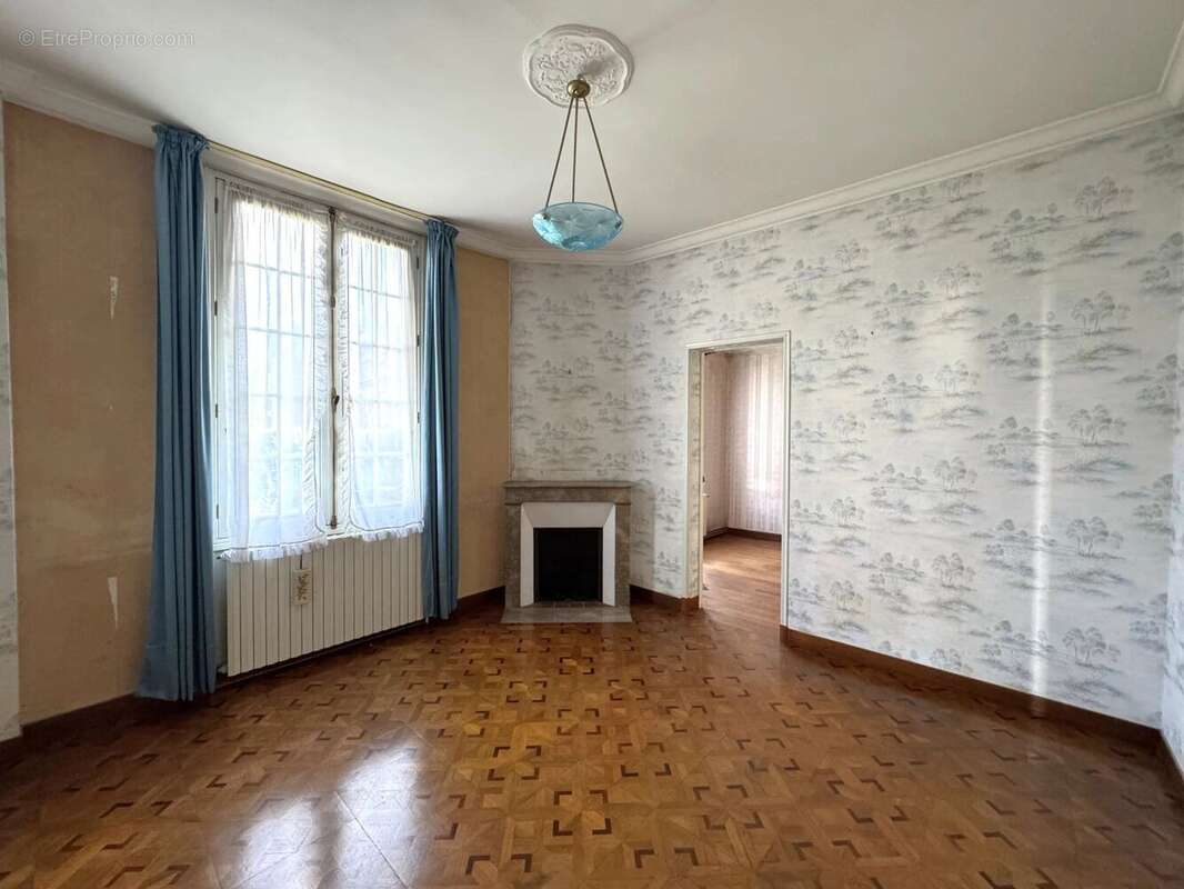 Maison à MARGNY-LES-COMPIEGNE