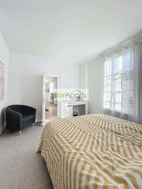 Appartement à CORBEIL-ESSONNES