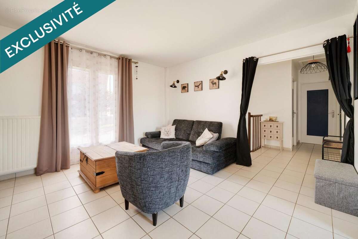 Photo 5 - Maison à MILLERY