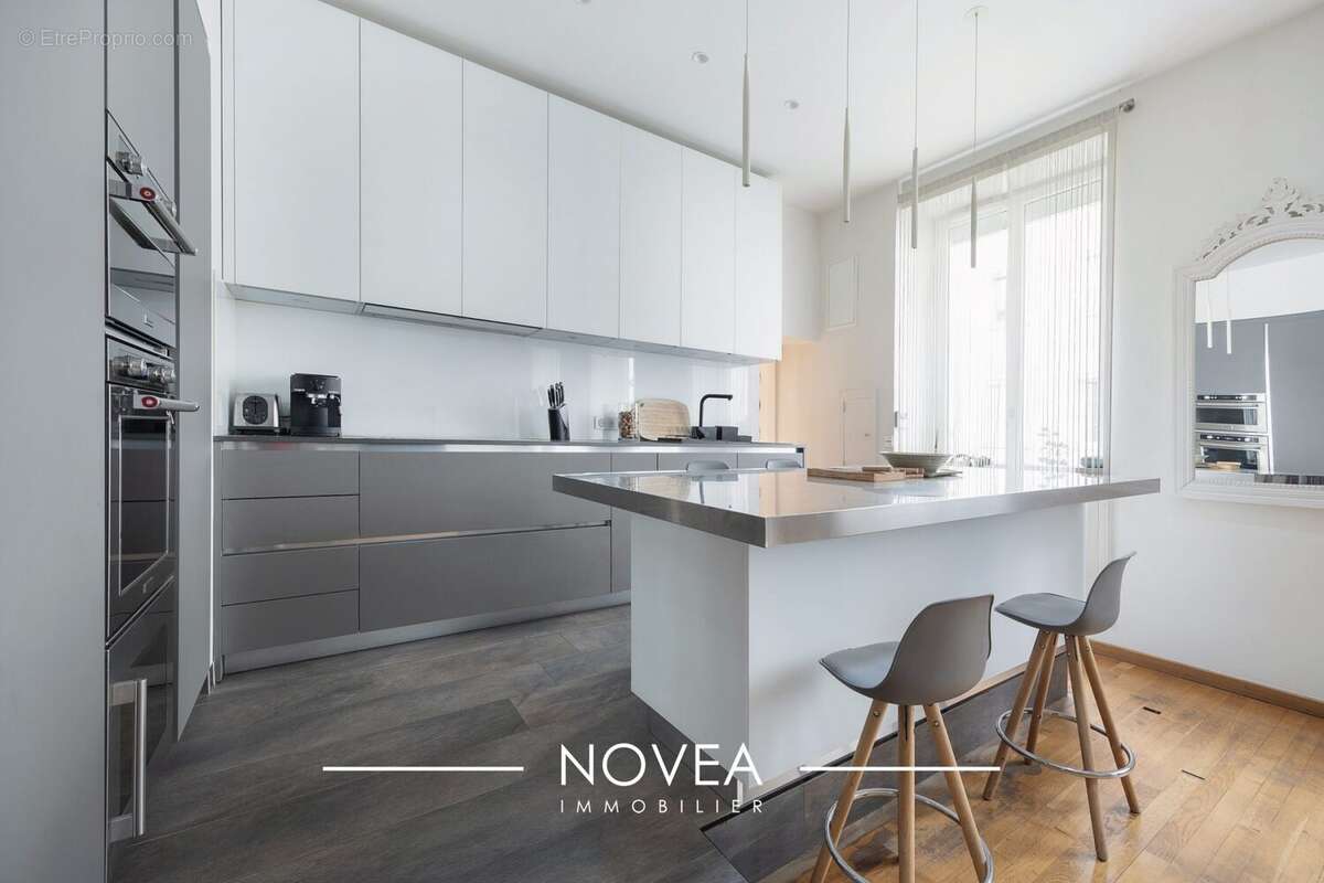 Appartement à LYON-6E