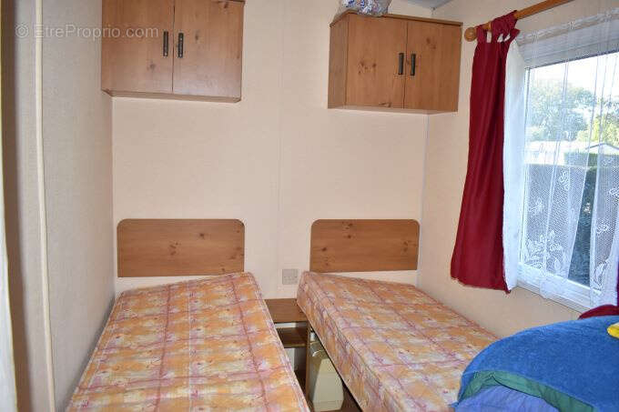 Terrain à SAINT-GEORGES-D&#039;OLERON