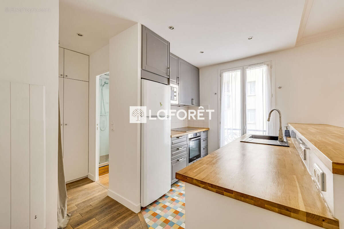 Appartement 4 pièces de 78 m² - Charme et confort à Pernety - photo 2