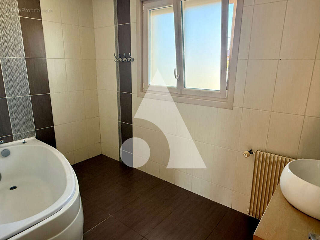 Maison à CONTRISSON