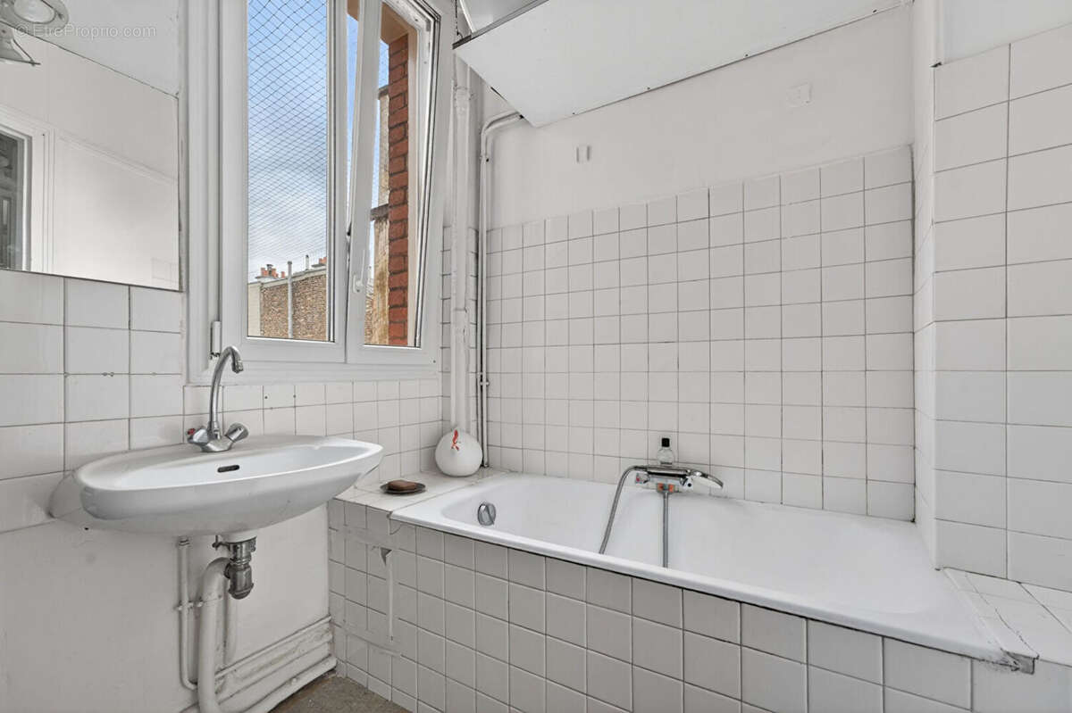 Appartement à PARIS-12E