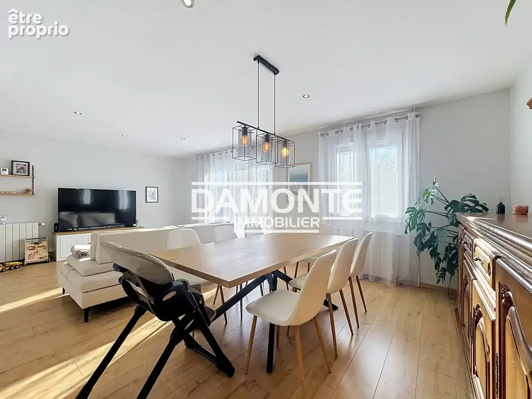 Maison de plain-pied - 93m2 - Saint-Thibault - photo 3