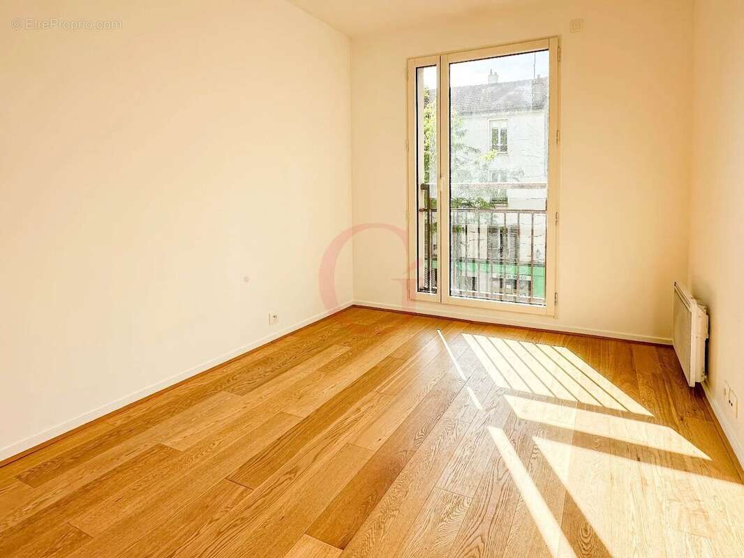 Appartement à BOURG-LA-REINE