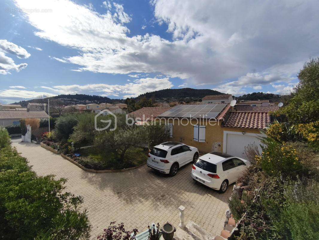 Maison à VILLENEUVE