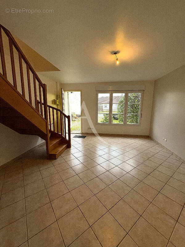 Maison à CHATEAUNEUF-SUR-LOIRE