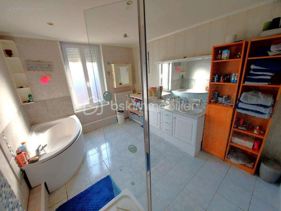 Maison à BOUGAINVILLE