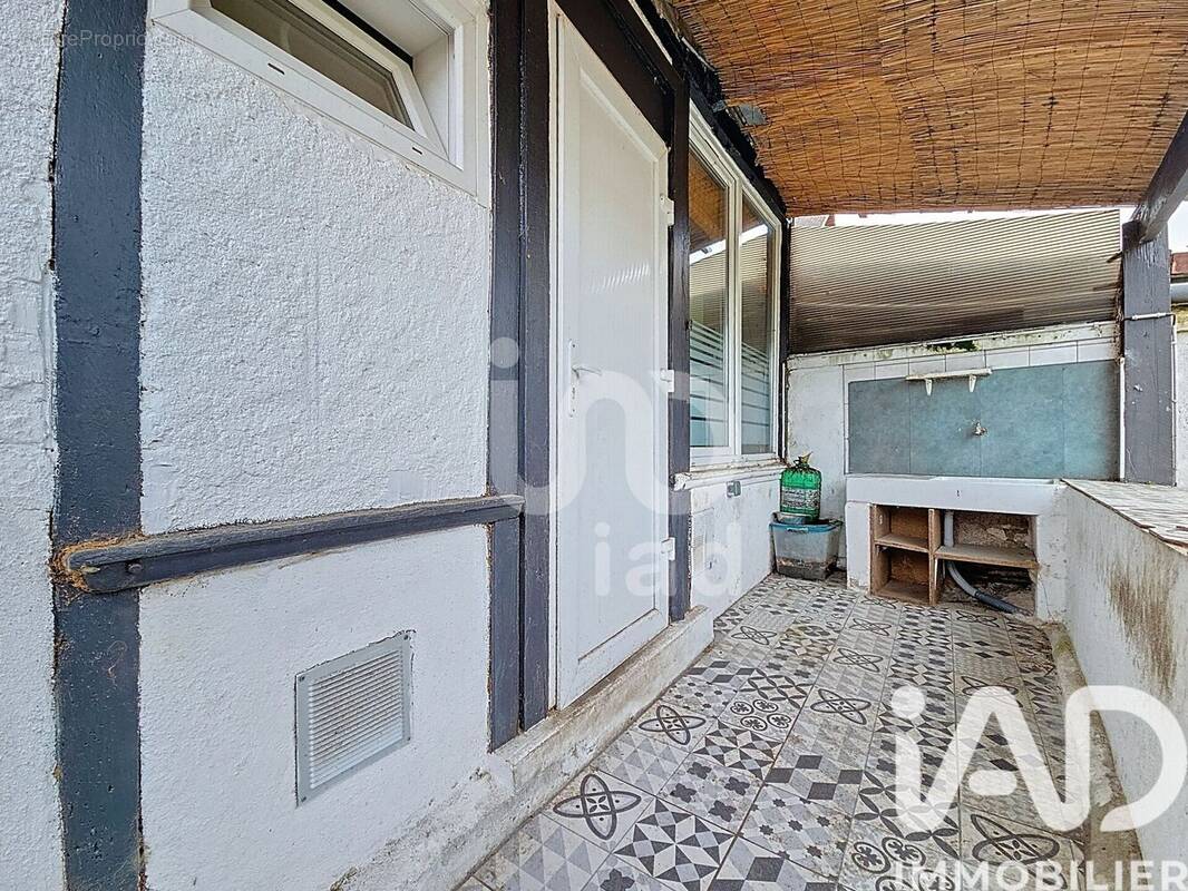 Photo 1 - Maison à MEHUN-SUR-YEVRE