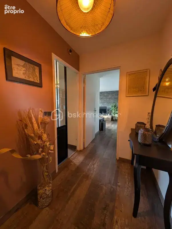 Appartement lumineux avec loggias, box et tennis privatif - photo 9