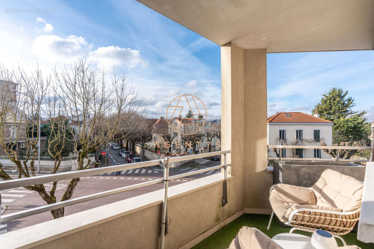 Appartement à LE PERREUX-SUR-MARNE