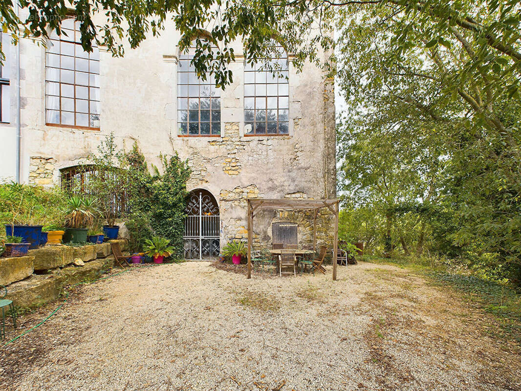 Maison à VILLENEUVE-DE-BERG