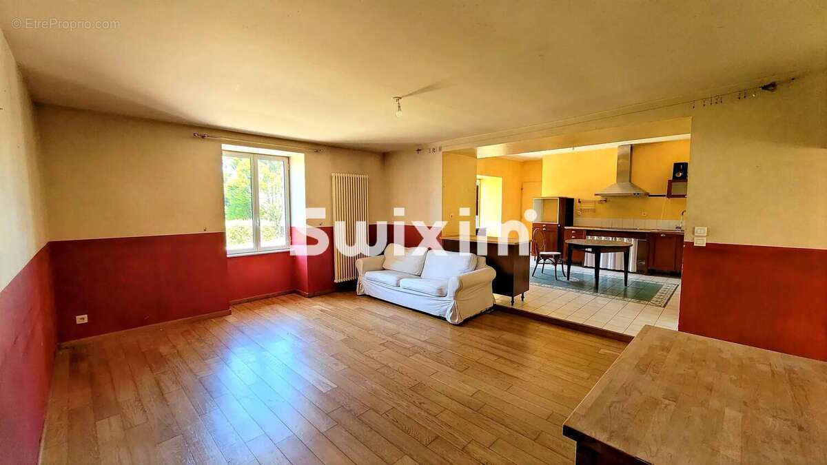 Propriété de caractère en pierre - photo 5