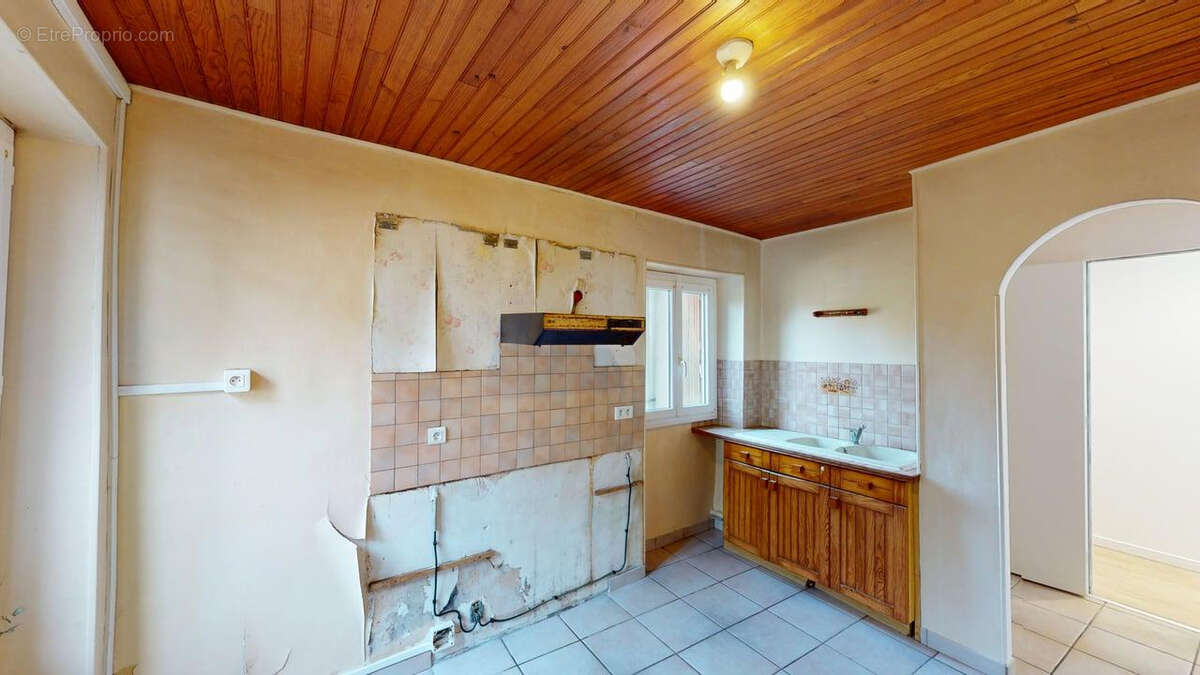 Appartement à ISSOU