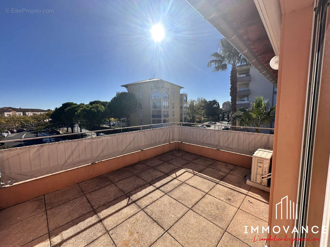 Appartement à LATTES