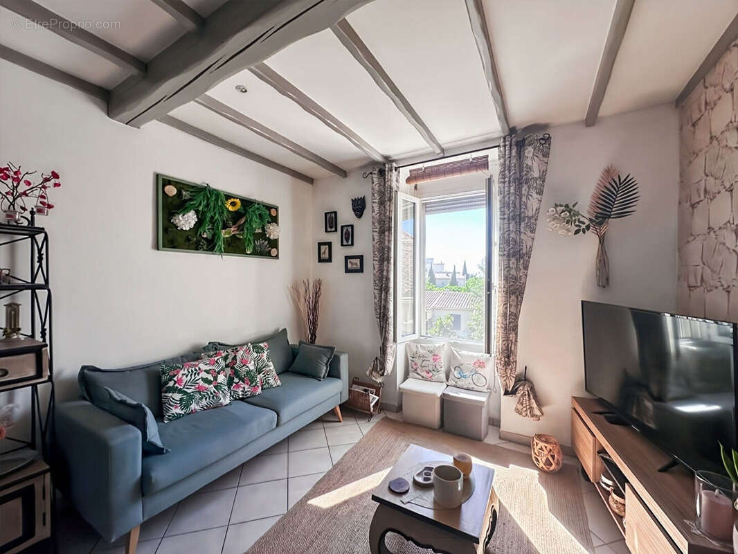 Appartement à CHATEAURENARD