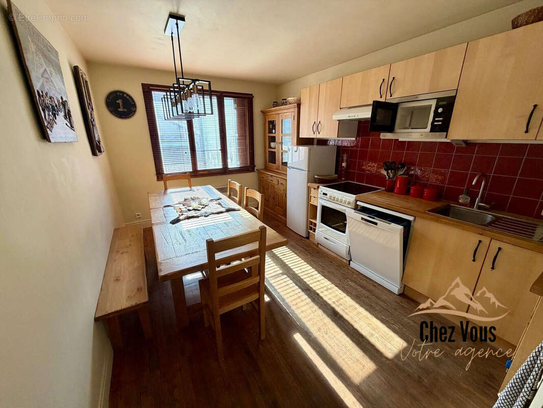 Appartement à LA SALLE-LES-ALPES