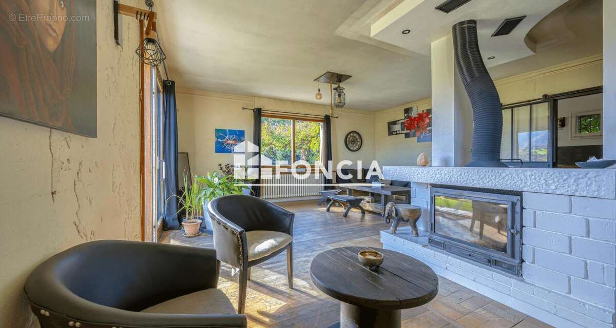 Maison à CHARVONNEX