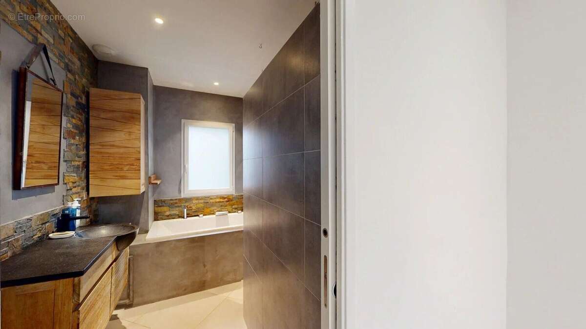 Photo 6 - Maison à SAINT-MOMELIN