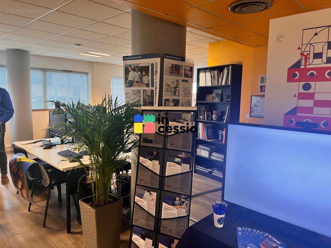Beau plateau de bureaux à vendre, récents et en parfait état - photo 4