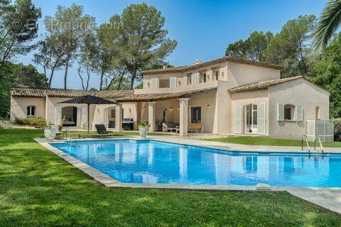 Maison à MOUGINS