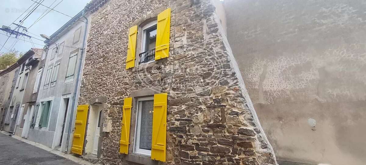 Appartement à LEZIGNAN-CORBIERES