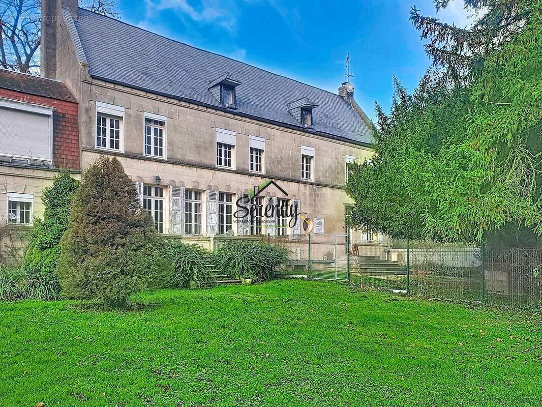 Maison 297 m² à Cambrai  - photo 3