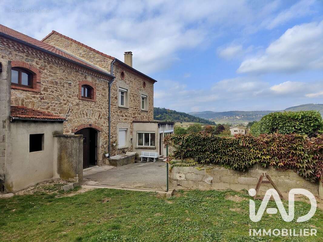 Photo 2 - Maison à ROIFFIEUX