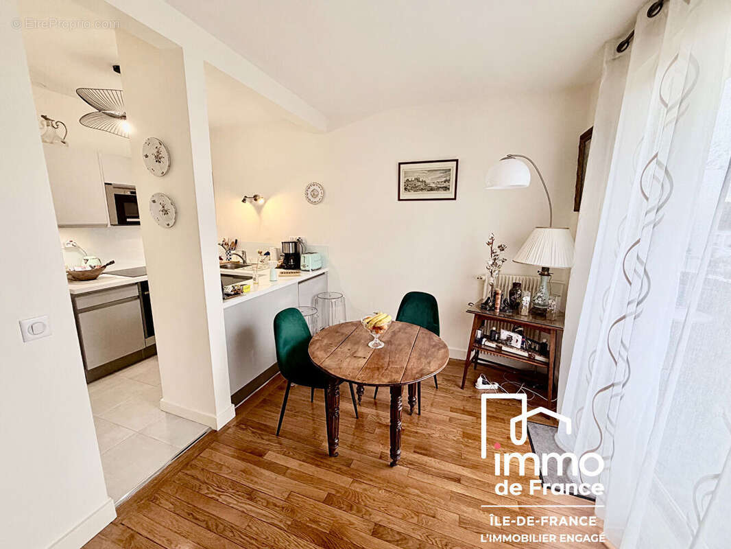 Appartement à VERSAILLES