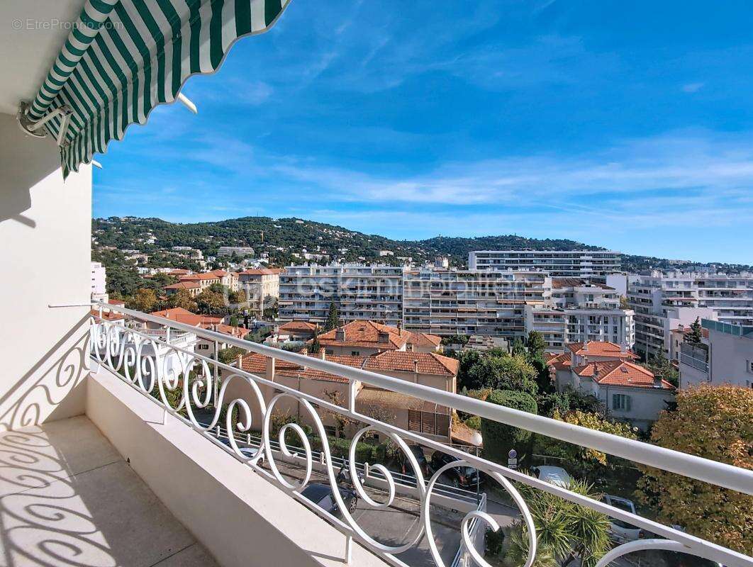 Appartement à CANNES