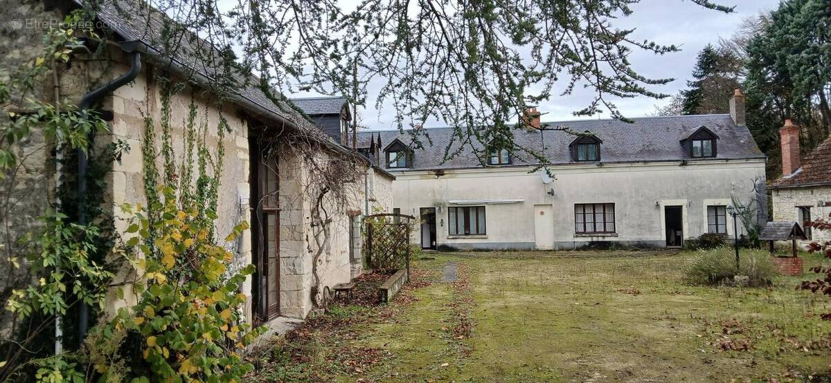 Photo 1 - Maison à PARCAY-LES-PINS