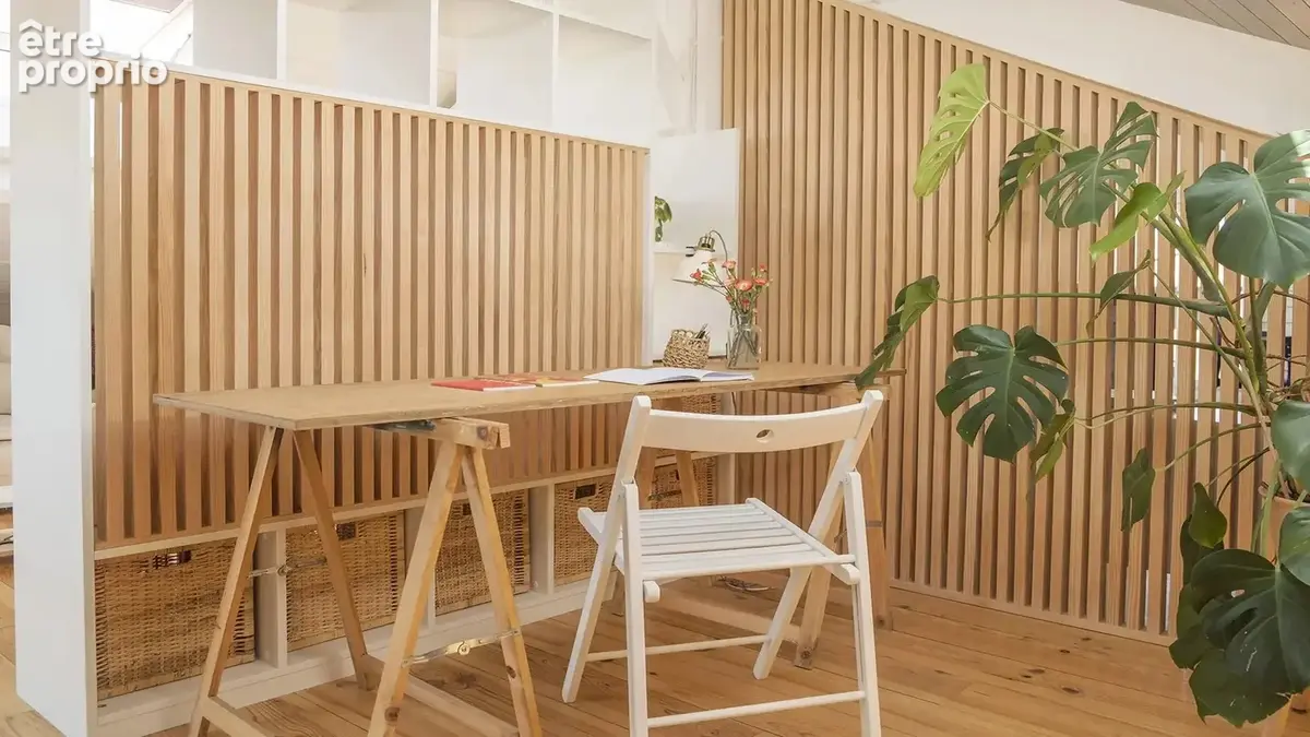 T3 en duplex atypique – Le charme et le calme d’une impasse - photo 7