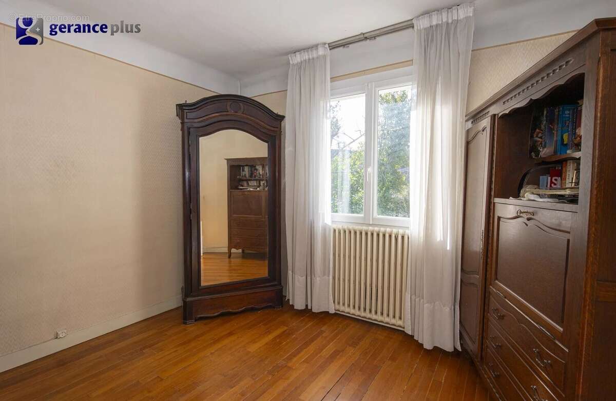 Maison à FRESNES