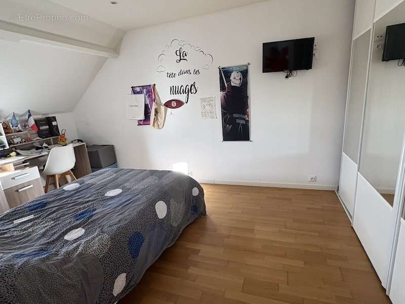 Maison à MAGNY-LES-HAMEAUX