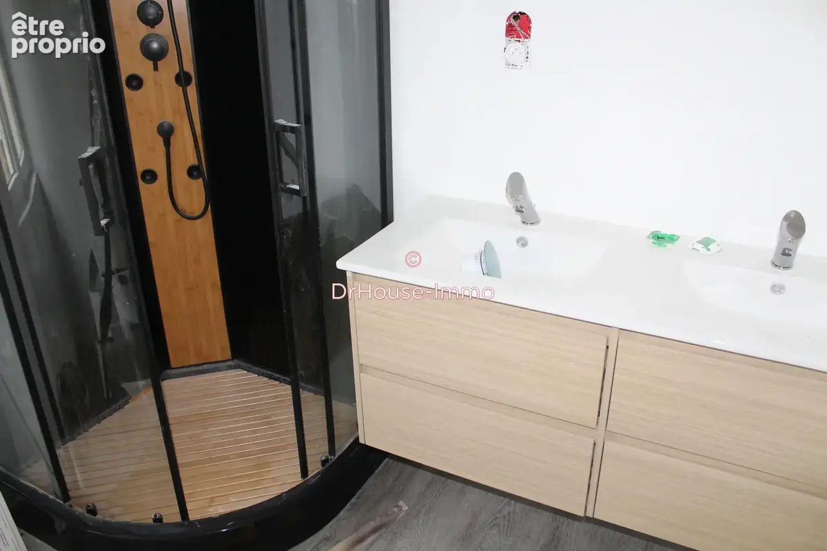 Appartement 5 pièces 85 m² à vendre à Ruelle-Sur-Touvre (16600) - photo 22
