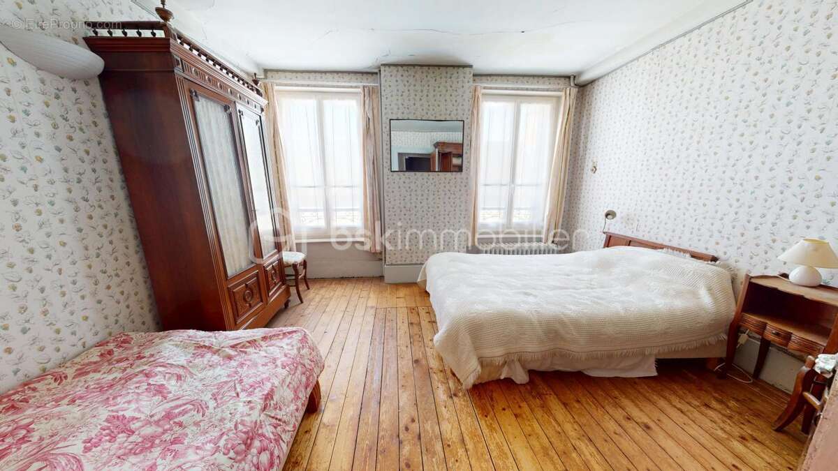 Maison à BOISCOMMUN