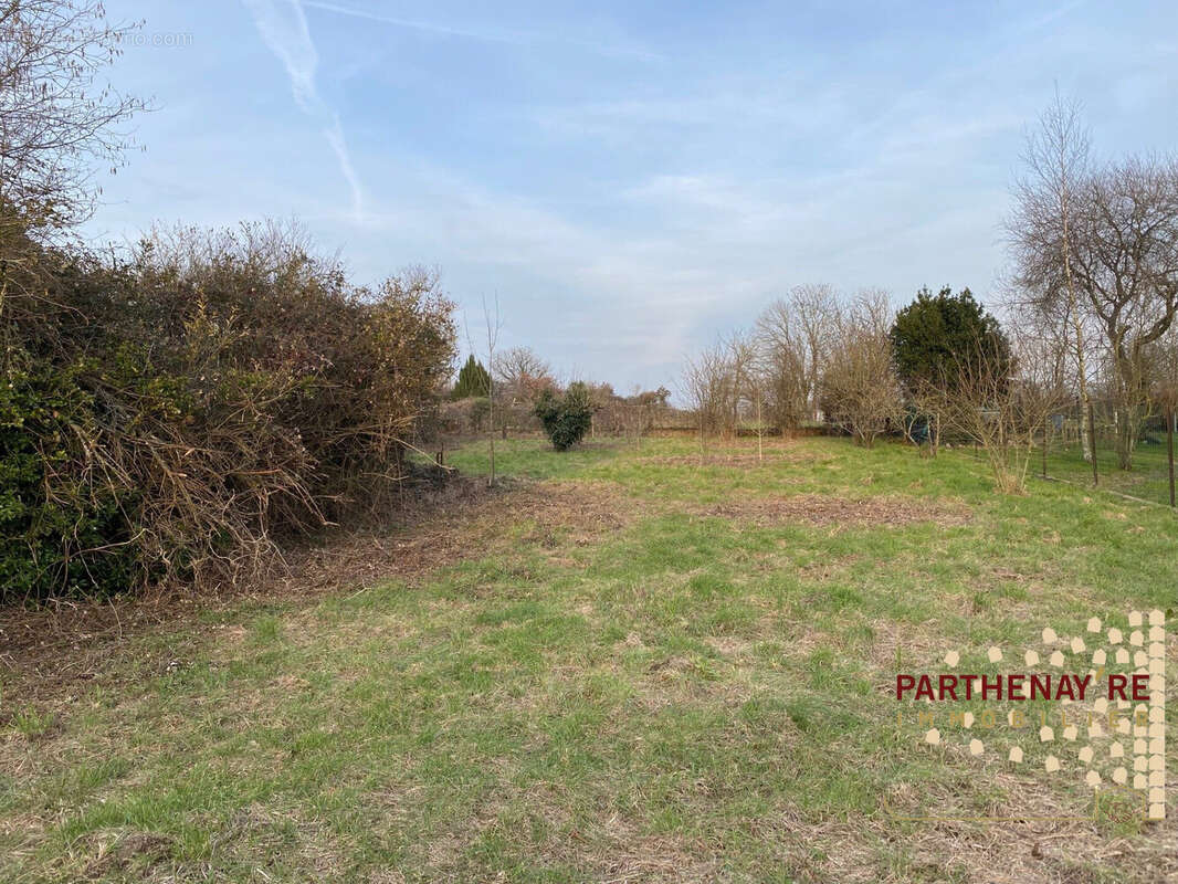 Terrain à FENERY
