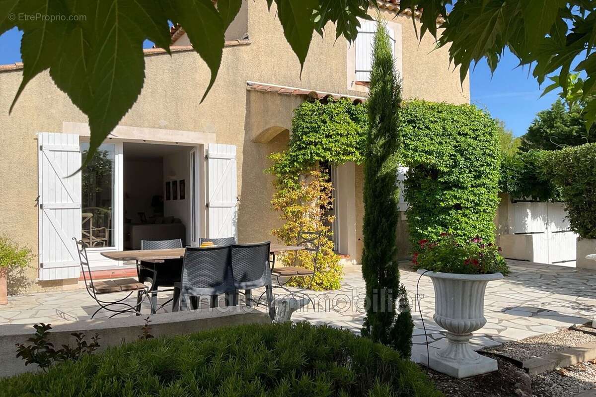 Maison à COGOLIN