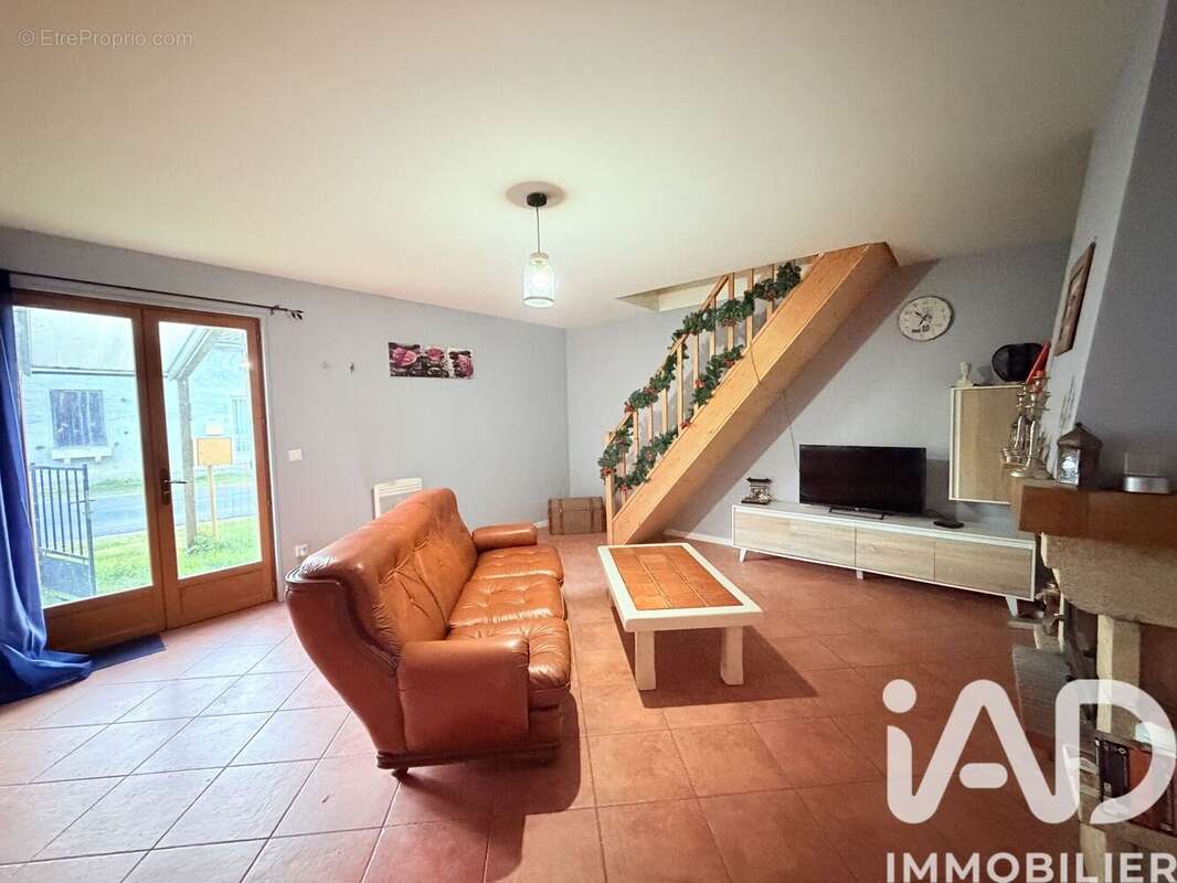 Photo 8 - Maison à ROQUEFORT