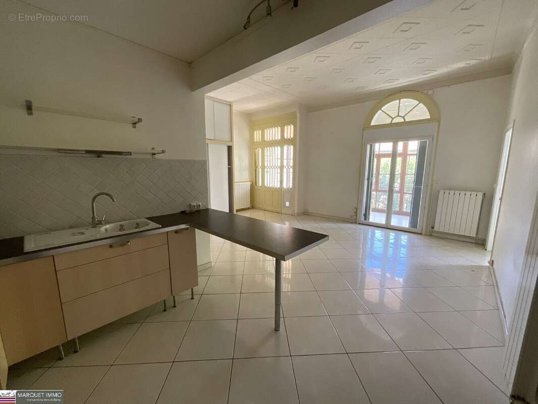 Appartement à BEZIERS