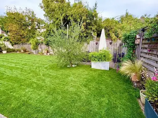 Maison 9 pièces 180 m² à vendre à Thonon-Les-Bains (74200) - photo 2