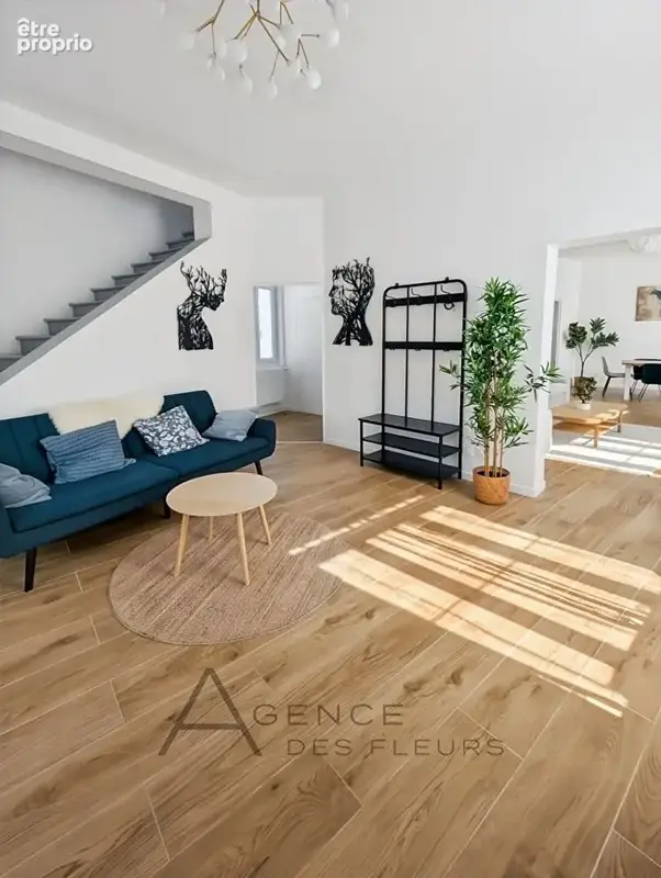 Maison de 6 pièces rénovée - photo 2
