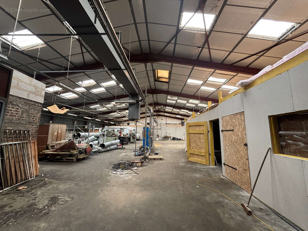 Commerce à FRIVILLE-ESCARBOTIN