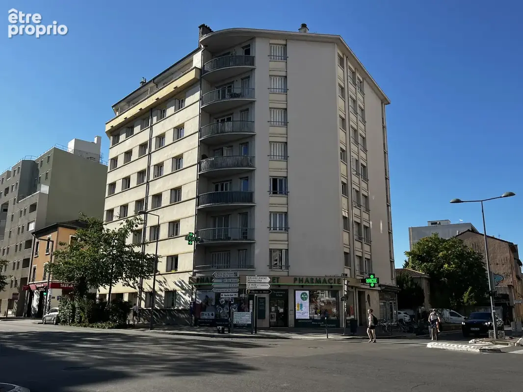 T3 lumineux - Ascenseur - balcon - photo 9