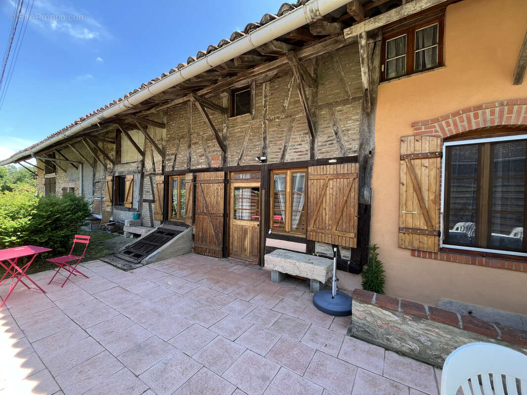 Maison à ROMENAY