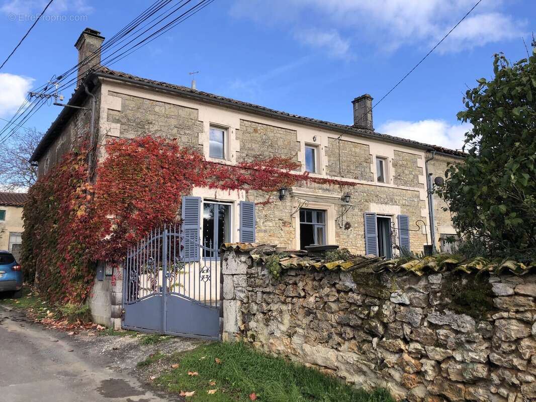 Maison à LORIGNE