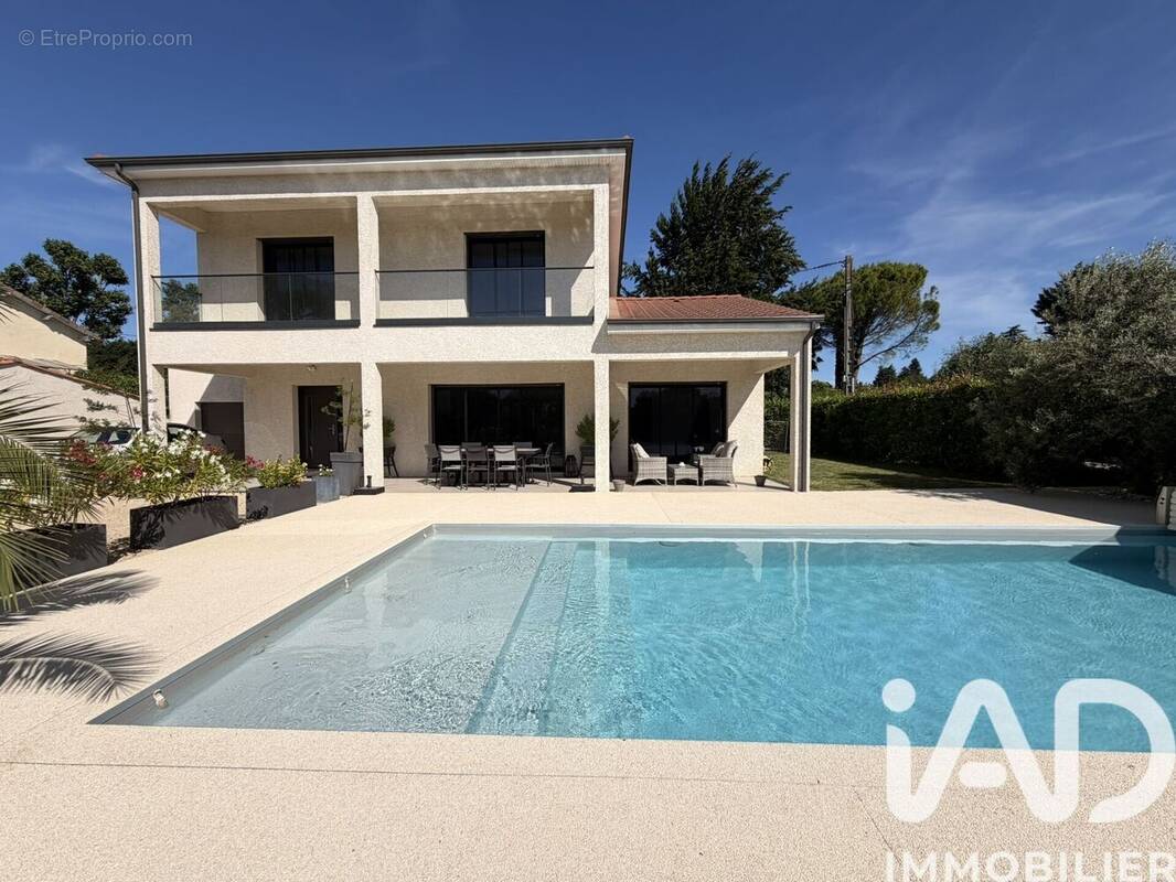 Photo 1 - Maison à LIVRON-SUR-DROME